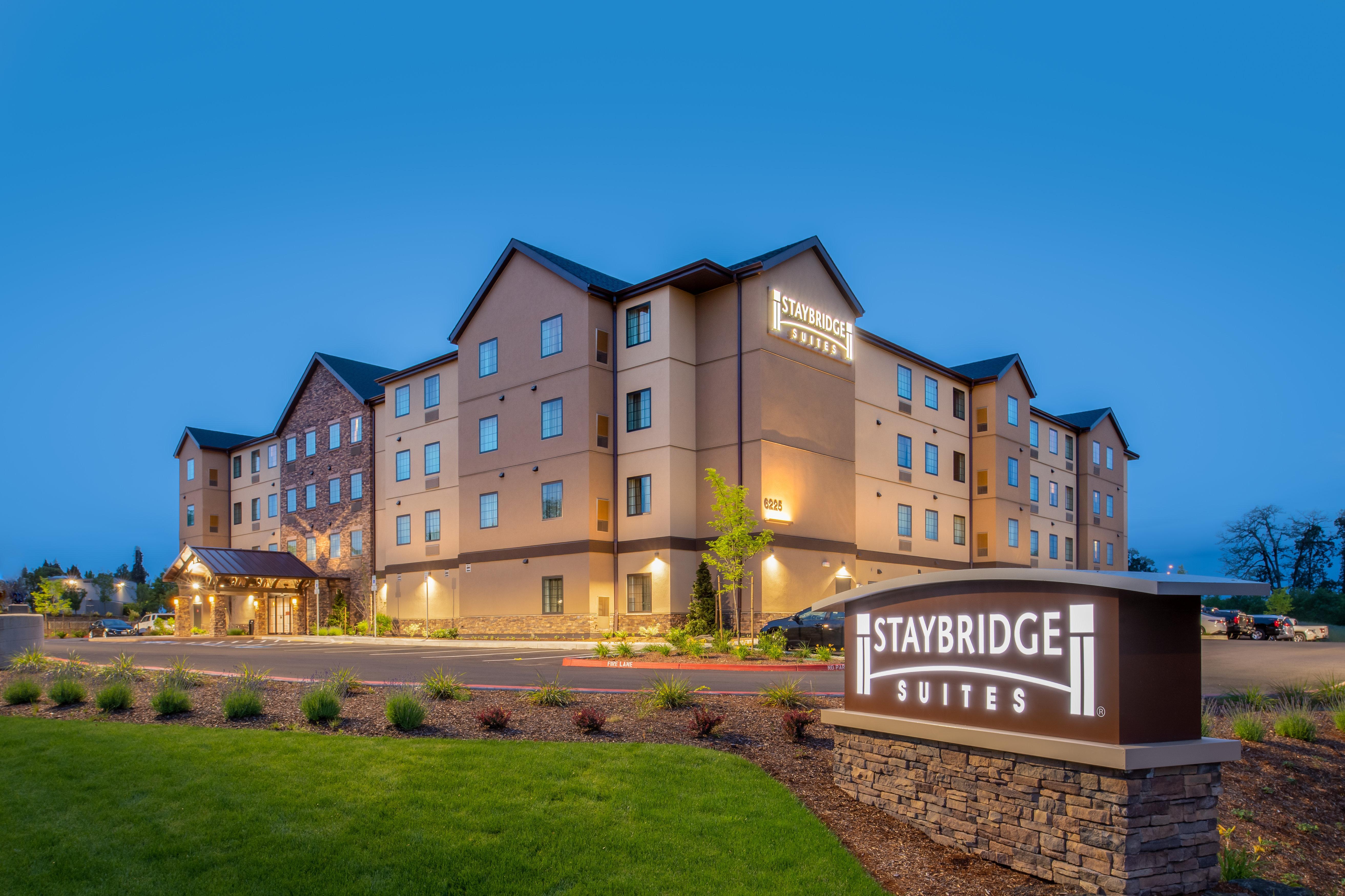 Staybridge Suites - Hillsboro North By Ihg Eksteriør bilde